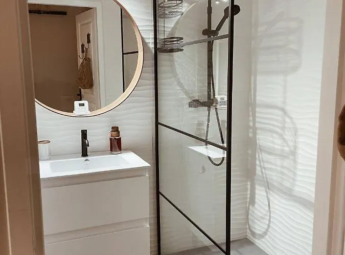 Hypercentre Calme, A 350m Apartment Biarritz